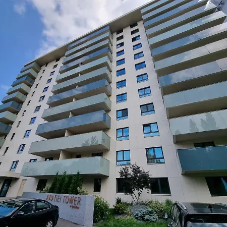 Aristocrat New Great And Parking Apartment *