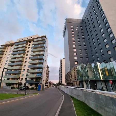 Apartment Aristocrat New Great And Parking *